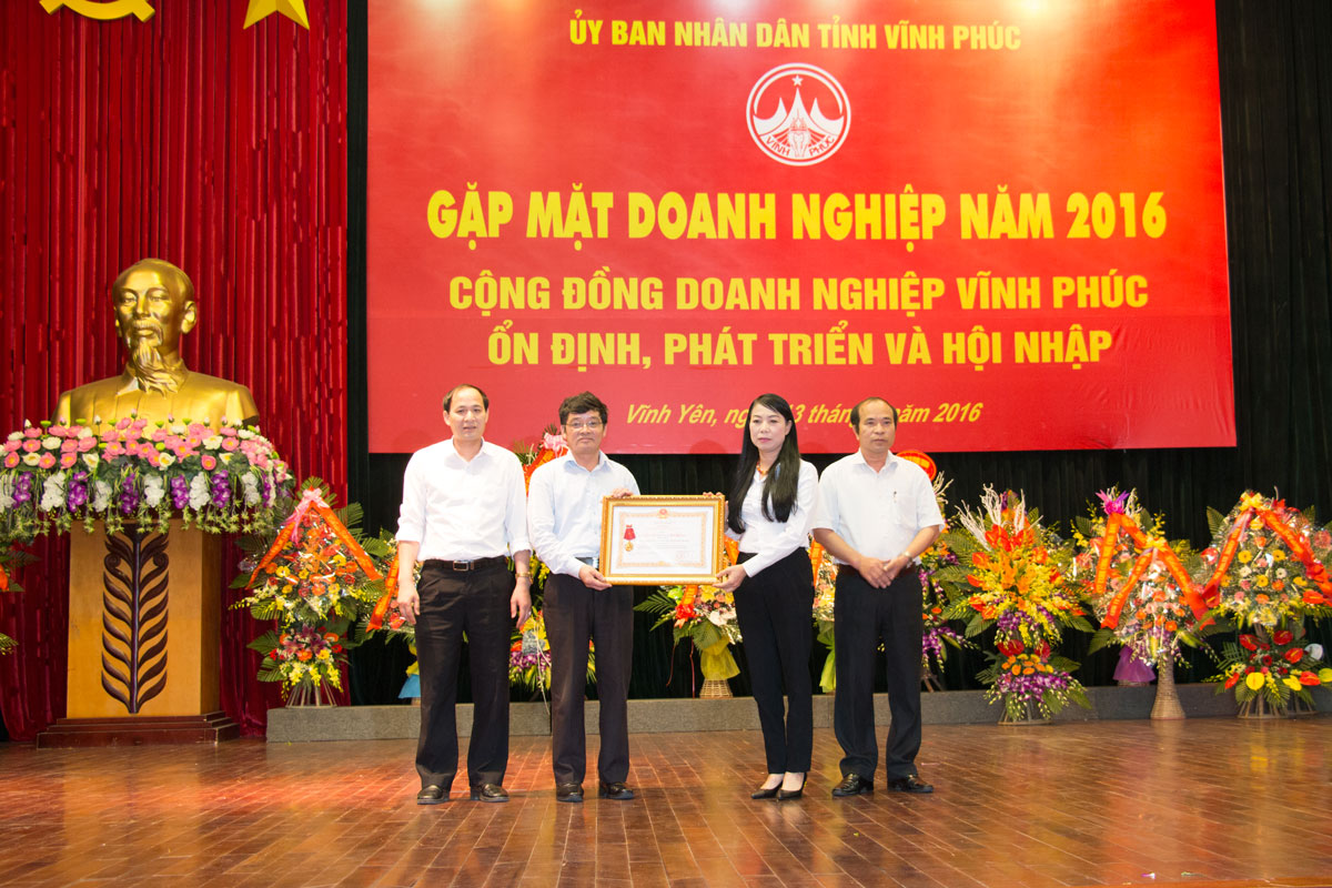 Tỉnh Vĩnh Phúc tổ chức gặp mặt doanh nghiệp năm 2016