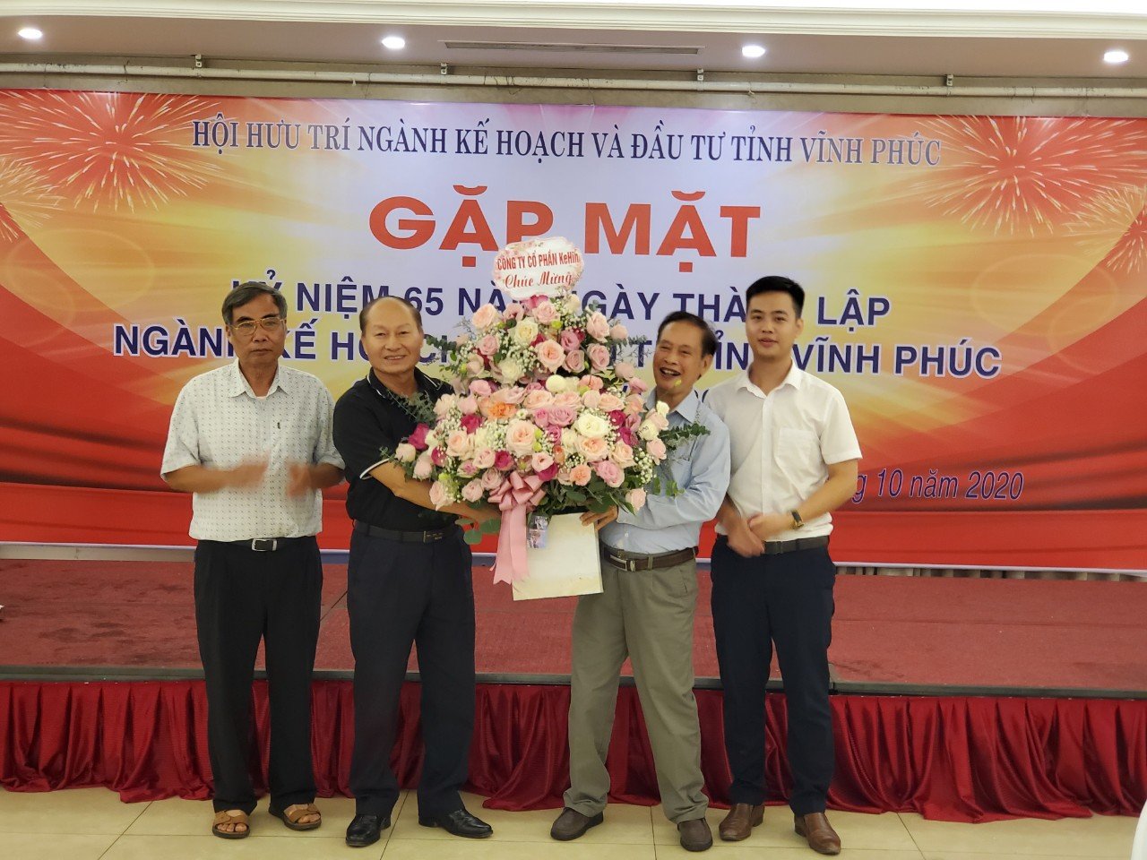 Gặp mặt kỷ niệm 65 năm ngày thành lập ngành Kế hoạch và Đầu tư tỉnh Vĩnh Phúc