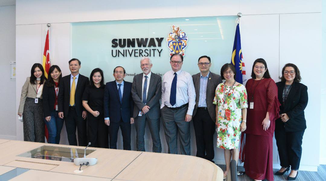 Đoàn công tác xúc tiến đầu tư tỉnh Vĩnh Phúc đến thăm và làm việc tại trường đại học Sunway – Malaysia