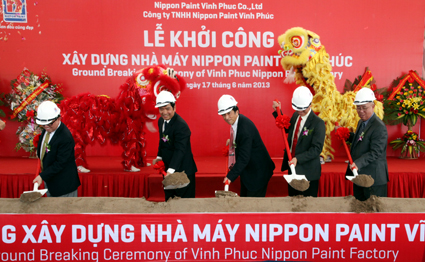 Nippon Paint Co., Ltd invested $14 million to build factory at Ba Thien II industrial zone